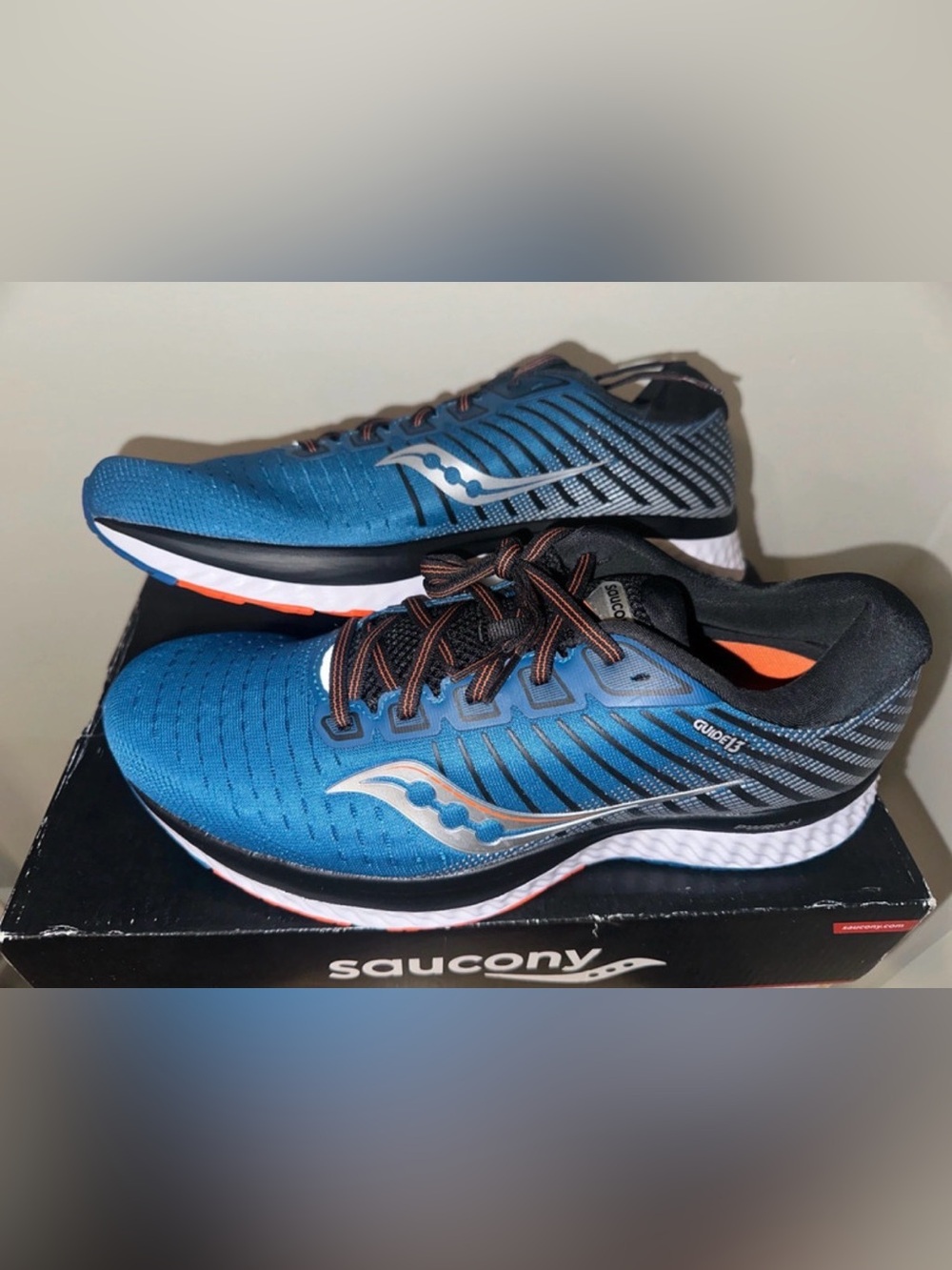 Saucony Blue Running Shoes